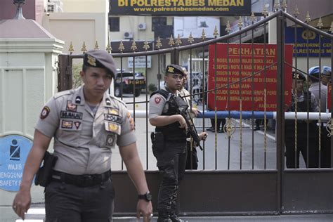 indonesia police station attack